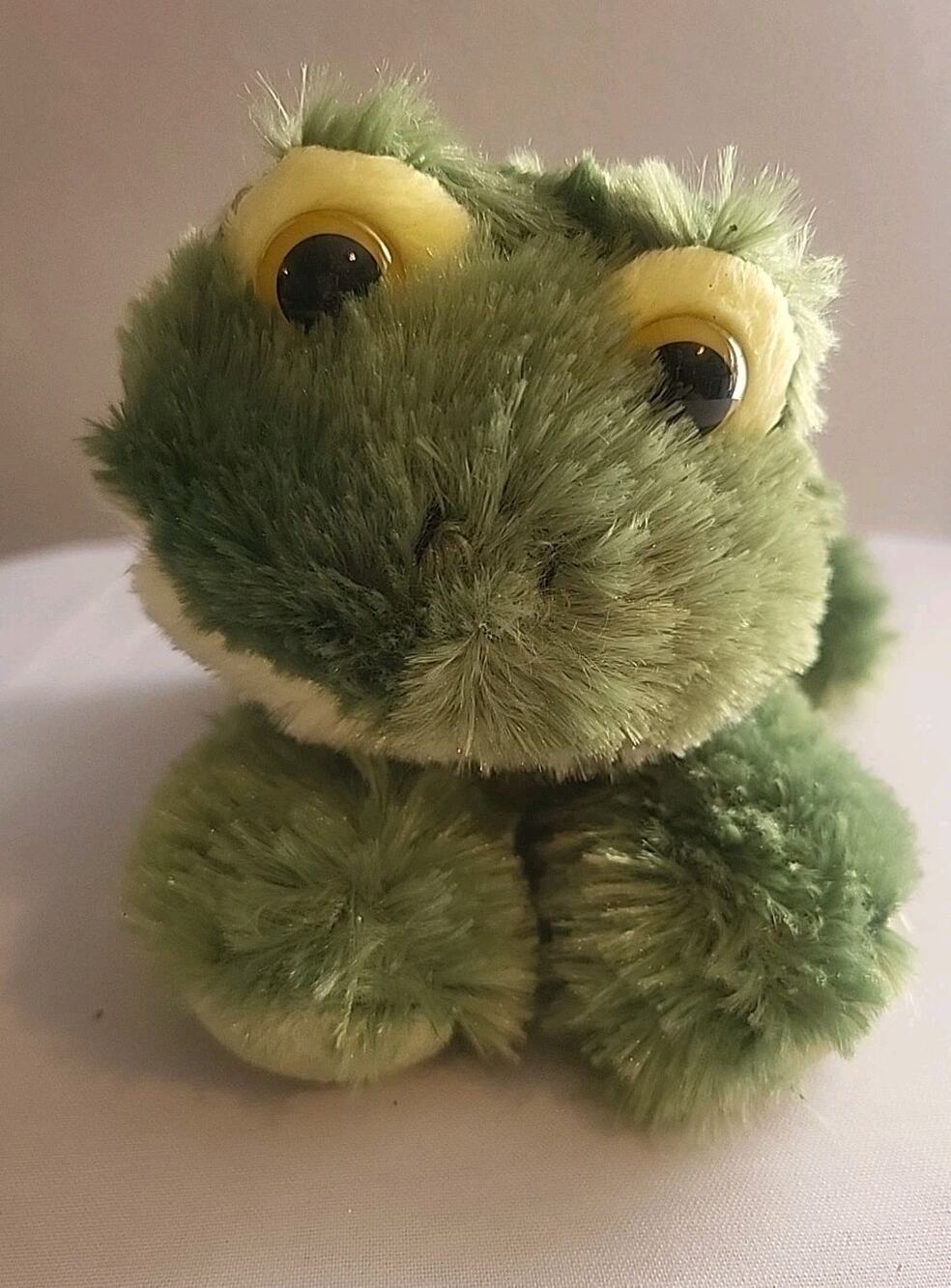 Aurora Frolick Frog Stuffed Animal Plush Toy, 9 inch